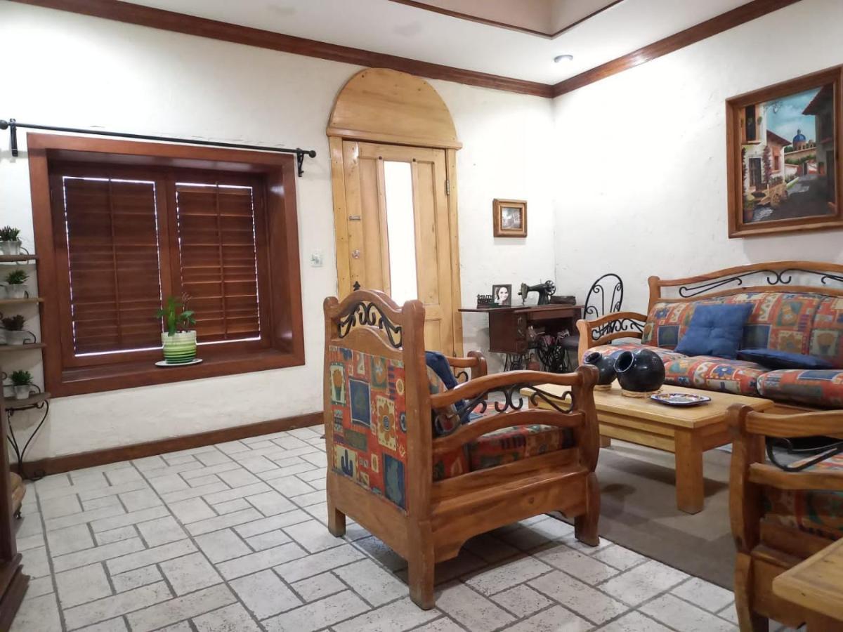 Home Stay Maria Hidalgo del Parral Kültér fotó